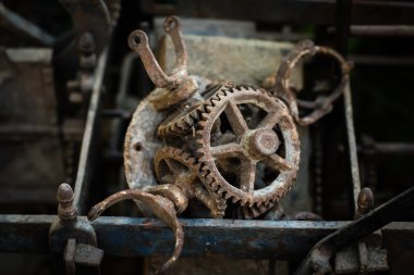 Eski metal mekanizması.