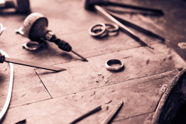 Resepsiyon el sanatları takı yapımı için