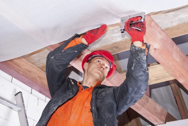 Installatie van een damp-barrière — Stockfoto