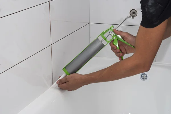 Impermeabilización sellador de silicona baño — Foto de Stock