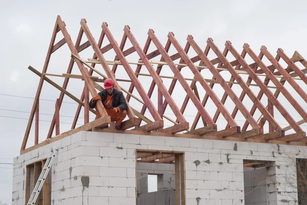 installation of roof system