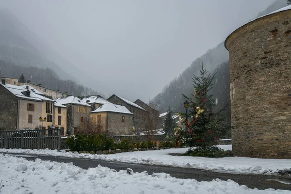 Pueblo Salau Los Pirineos Franceses Bajo Nieve —  Fotos de Stock
