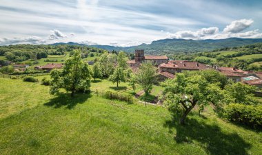 Ariege Pirenes Fransa 'da Saint-Lizier 