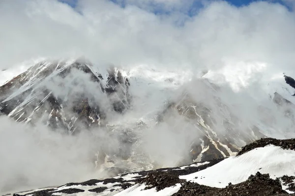 Una Caminata Varios Días Lava Cerca Del Volcán Tolbachik Kamchatka —  Fotos de Stock