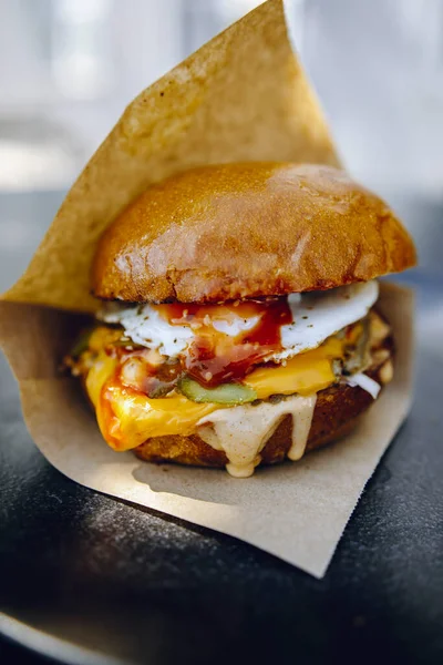 Segar Dan Juicy Burger Organik Bubur Buatan Sendiri Burger Juicy — Stok Foto