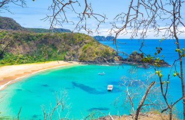 Sancho Sahili - dünyanın en güzel plajı - Fernando de Noronha Adası, Pernambuco - Brezilya