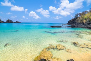 Sancho Sahili - dünyanın en güzel plajı - Fernando de Noronha Adası, Pernambuco - Brezilya