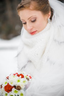 Güzel gelin buketi önce düğün töreni ile