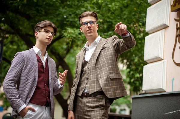 Young Men Street City — Stock Photo, Image