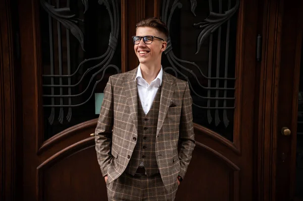 Handsome Young Man Glasses Posing — Stock Photo, Image