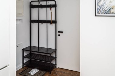 Konforlu kiralık oda. Güneşli iç mekan