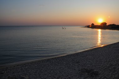 Denizde gün batımı