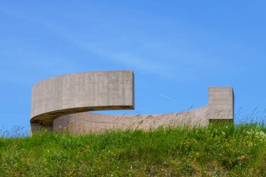 Eduardo Chlliada Anıtı Horizon 'un Övgüsü veya Elogio del Horizonte Gijon, Asturias, İspanya
