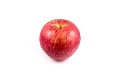 Beyaz üzerine izole edilmiş taze kırmızı elma. kırpma yolu ile