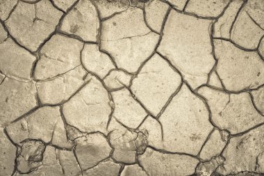 Bir kuru kırık zemin, sezon su sıkıntısı ile arazi.