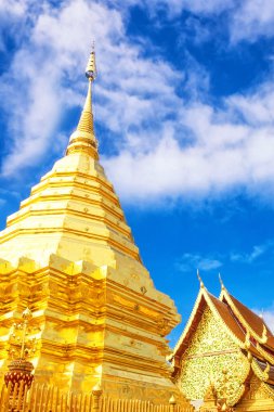 Wat Phra bu DOI Suthep Chiang Mai en ünlü tapınaktır