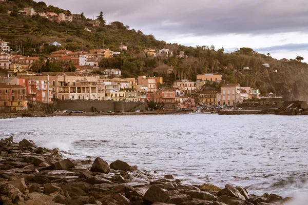 Sea port and houses in Sicily. — Stock Photo, Image