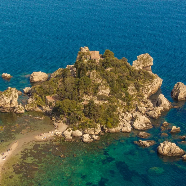 Sicília: Vista aérea da ilha de Isola Bella — Fotografia de Stock