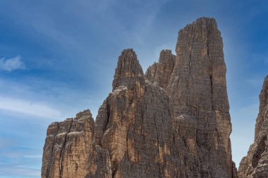 İtalya 'da dolomitlerin panoraması manzara için idealdir..