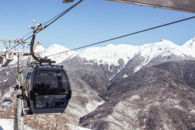 Kafkasya dağlarında alp füniküler