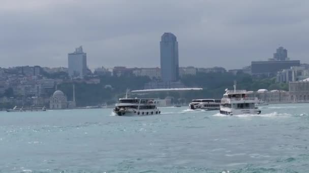 Passenger boat in the Bosporus — Stock Video