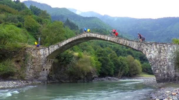 Most królowej Tamar. Gruzja — Wideo stockowe