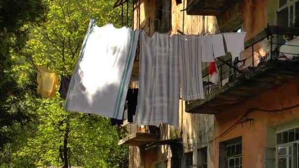 Drying linen. Georgia — Stock Video
