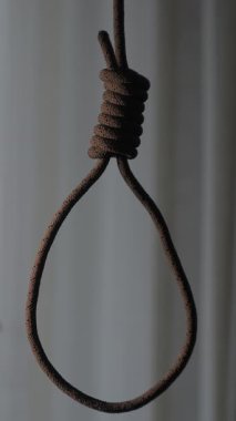 Lynch düğümü - umutsuzluk ve duygusal gerilim için sembolik bir kavram, insan korkusunu, endişesini ve iç psikolojik mücadelesini temsil eden mecazi bir imge, dikey görüntüler