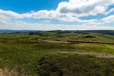 Mam Tor 'dan Losehill Pike Parçası' na Tepe Bölgesi 'ndeki dağ sıraları boyunca bir gezi.