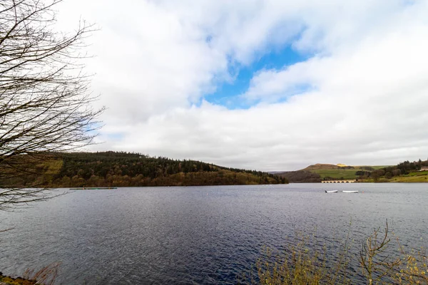 Περπάτημα Στο Derwent Valley Water Board Στο Peak District Ηνωμένο — Φωτογραφία Αρχείου