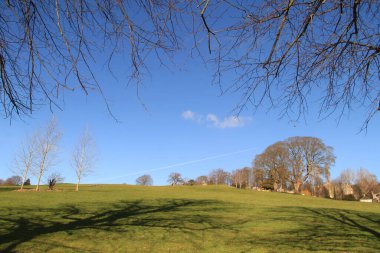Bath şehrindeki çayır.