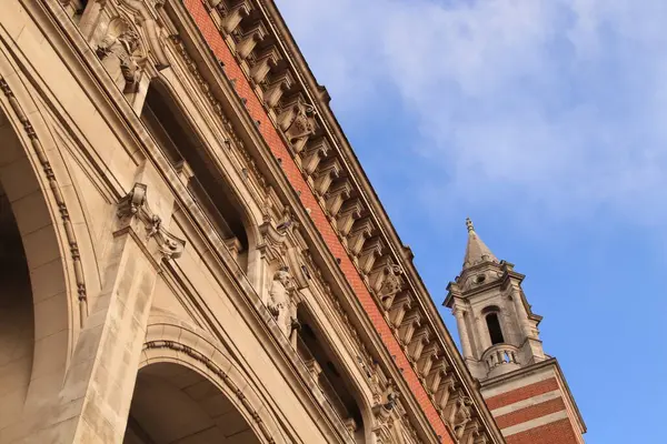 Londres Cidade Velha Edifício Céu Azul — Fotografia de Stock