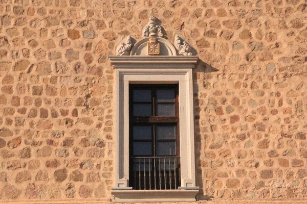 Medieval Building Wall Old Window — Fotografia de Stock