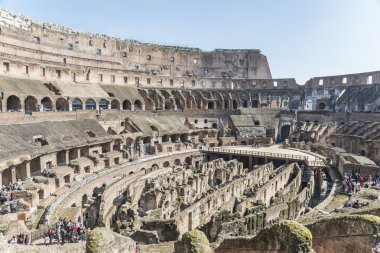 Roma Colosseum. İçinde 9 görüntülemek.