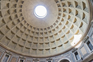 Pantheon bir kubbe. İç görünüm 2