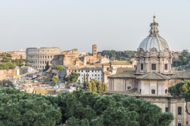 ? hurch Santi Luca e Martina ve Roma Colosseum. Roma Forumu. İtalya.
