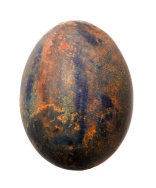 Paskalya yumurtası beyaz arka planda izole edilmiş 