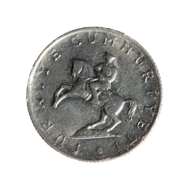 Metall mynt fem lire Turkiet isolerat på vit bakgrund — Stockfoto