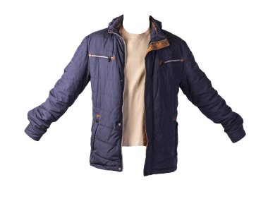 Koyu mavi fermuarlı ceket ve beyaz arka planda izole edilmiş biege tişörtü. Sıradan stil