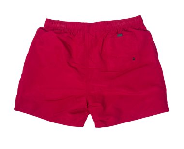 Beyaz arka planda izole edilmiş erkek kırmızı şortu .spor pantolonu üst görünümü