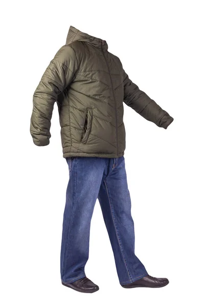 Dunkelblaue Jeans Schwarze Lederschuhe Dunkelgrüne Jacke Mit Kapuze Auf Weißem — Stockfoto