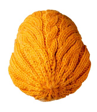 Kadın sarı şapkası. Örgü şapka beyaz arkaplanda izole.