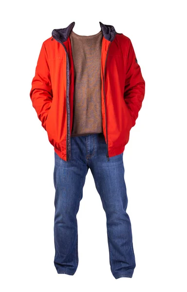 有拉链的橙色夹克 棕色毛衣和蓝色牛仔裤 白色背景隔离 休闲装 — 图库照片