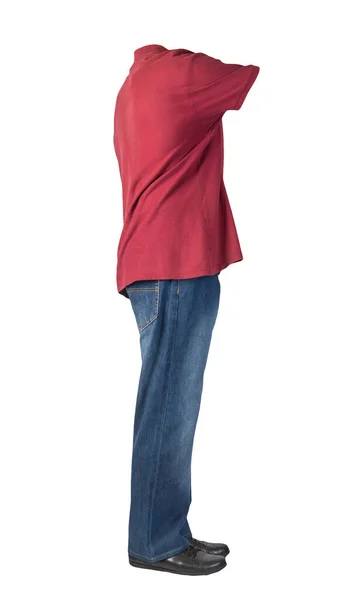 청바지 티셔츠에 단추가 칼라가 배경에 분리되어 관능적 스타일 — 스톡 사진