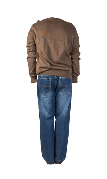 Jeans Blu Scuro Scarpe Pelle Nera Maglione Marrone Isolato Sfondo — Foto Stock