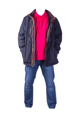  Fermuarlı koyu mavi ceket, kırmızı gömlek ve beyaz arka planda izole edilmiş mavi kot pantolon. Sıradan moda kıyafetleri.