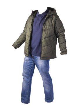 fermuarlı yeşil ceket, mavi gömlek ve beyaz arka planda koyu mavi kot pantolon. Sıradan moda kıyafetleri.