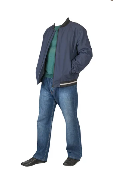 Dunkelblaue Jeans Grüner Pullover Dunkelblaue Bomberjacke Mit Kapuze Und Schwarze — Stockfoto