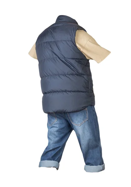 デニムダークブルーのショートパンツ ベージュのTシャツ ダークブルーのジャケット — ストック写真