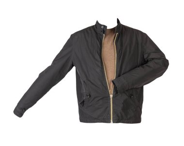 fermuardaki siyah ceket ve beyaz arkaplanda izole edilmiş kahverengi kazak.